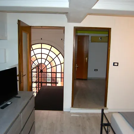 Ca' Grand' Italia Apartman